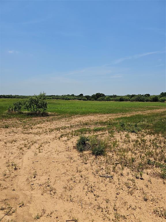 19069 Highway 6 Property Photo 7