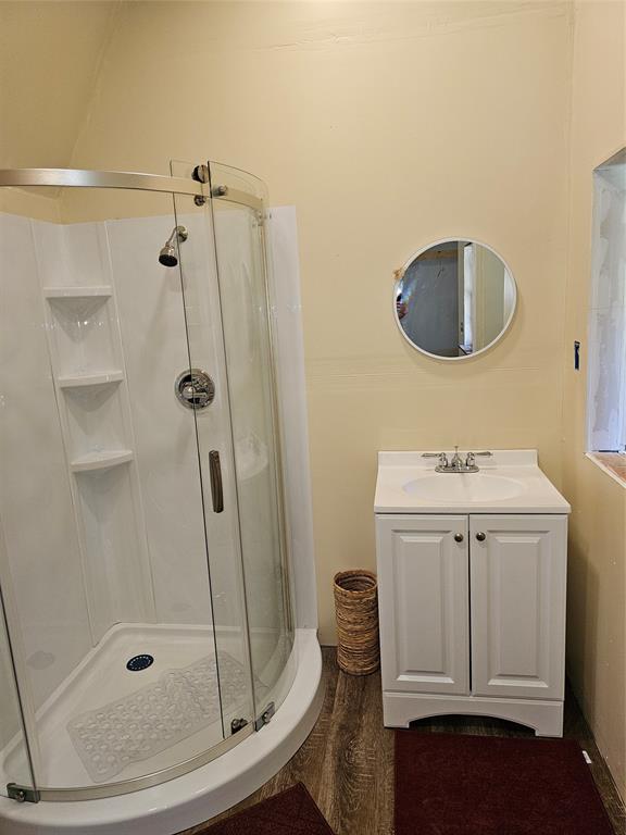19069 Highway 6 Property Photo 11