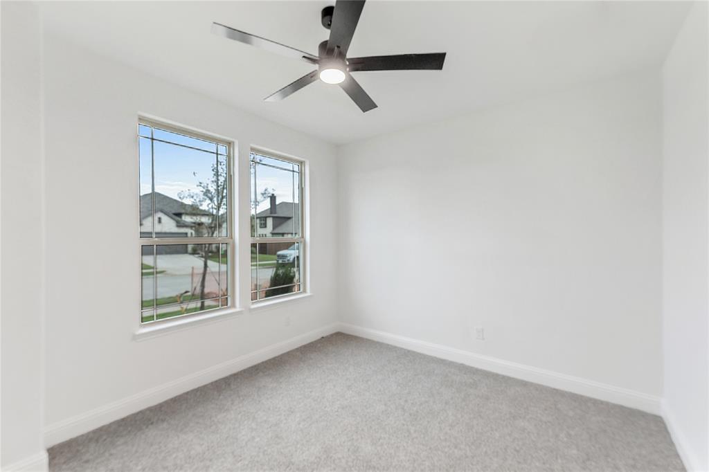 1513 Alexander Drive Property Photo 4