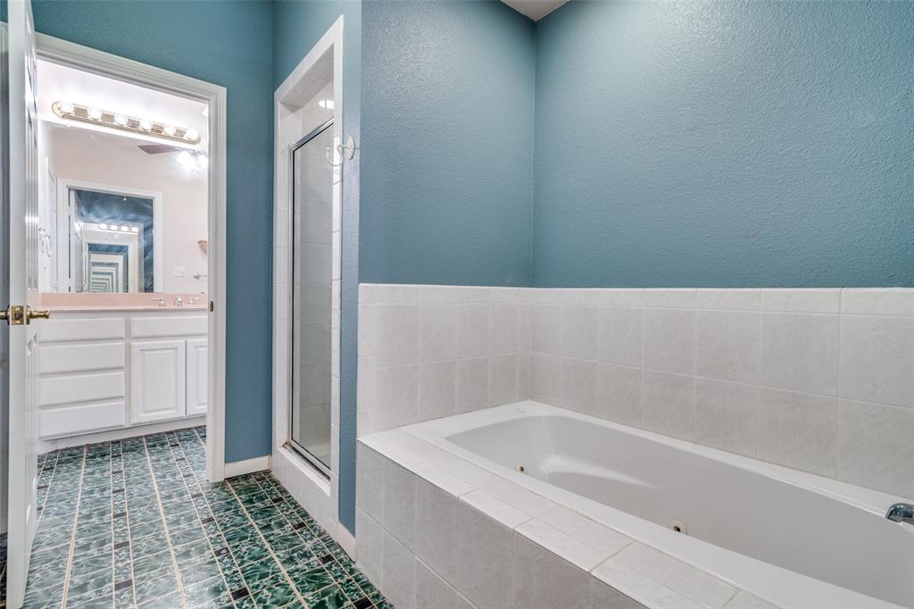 12228 Saddle Club Drive Property Photo 12