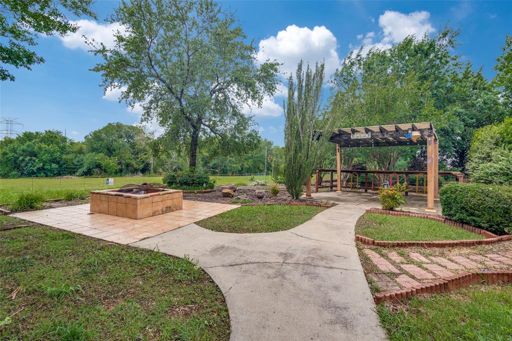 12228 Saddle Club Drive Property Photo 24