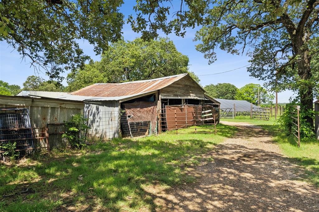 4045 Rendon Road Property Photo 9