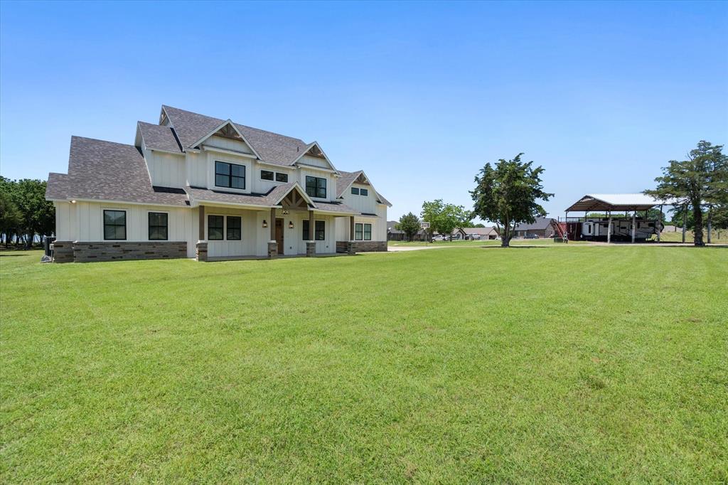 11077 S Us Highway 287 Property Photo 3