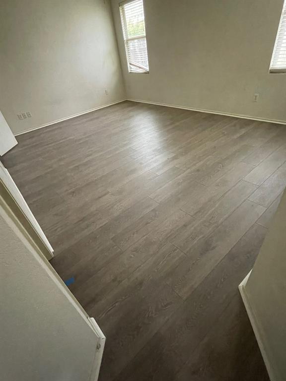 900 Rose Crystal Way Property Photo 11