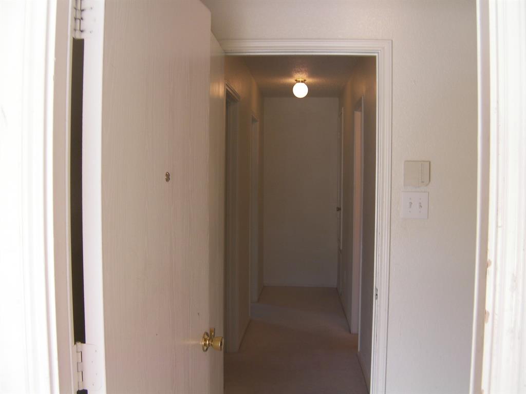 900 Rose Crystal Way Property Photo 16