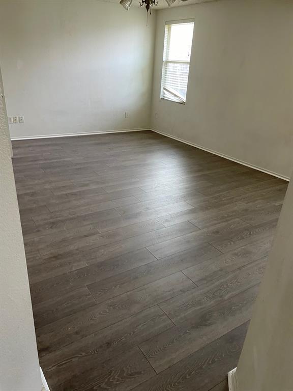 900 Rose Crystal Way Property Photo 32