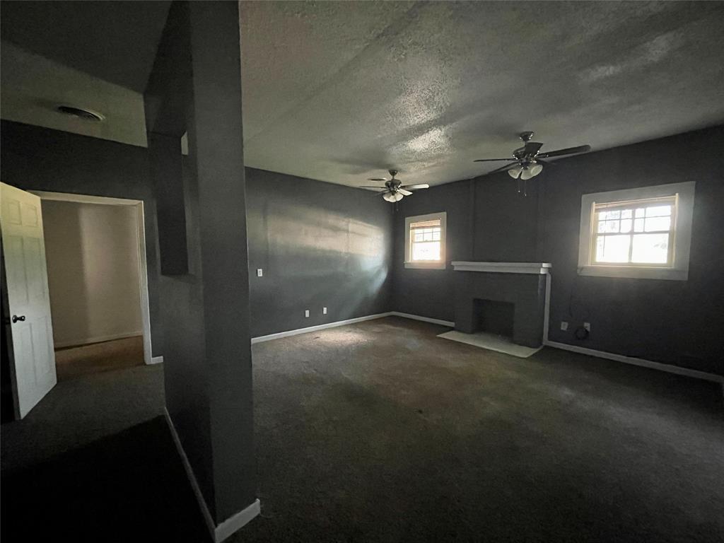 217 Mockingbird Lane Property Photo 4