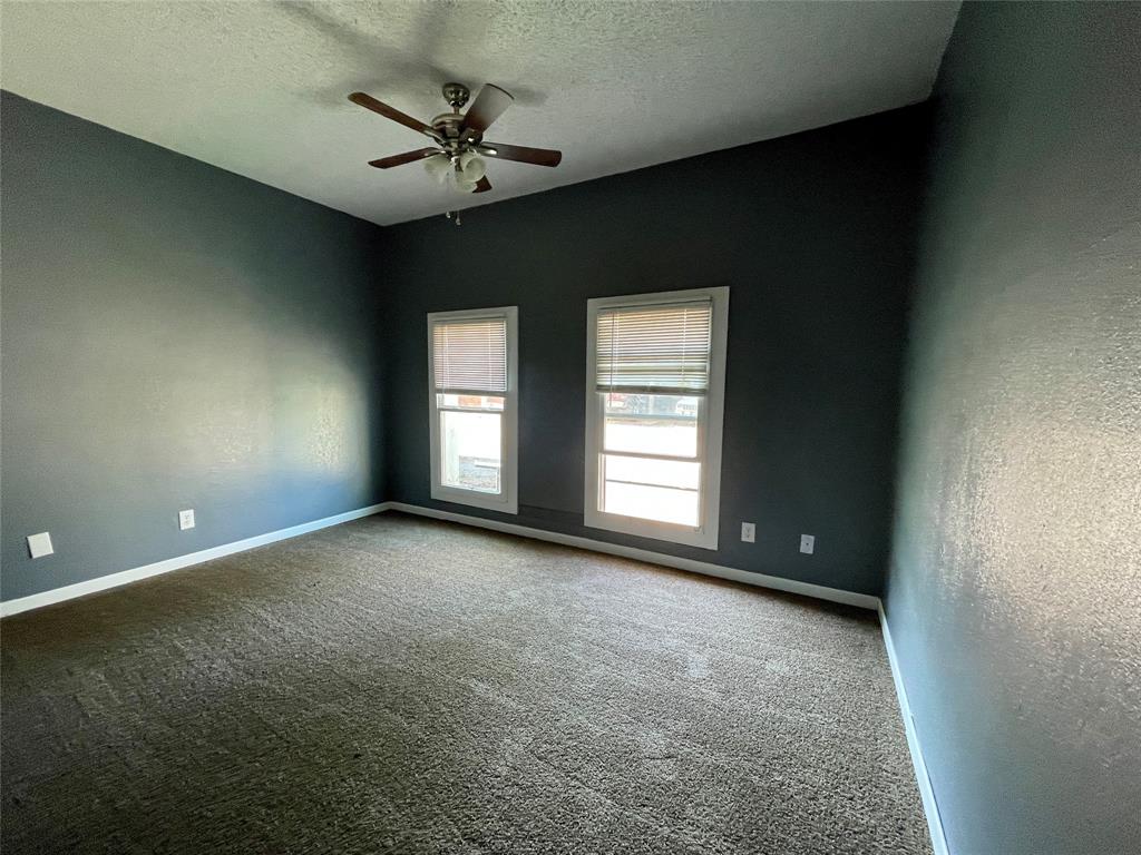 217 Mockingbird Lane Property Photo 10