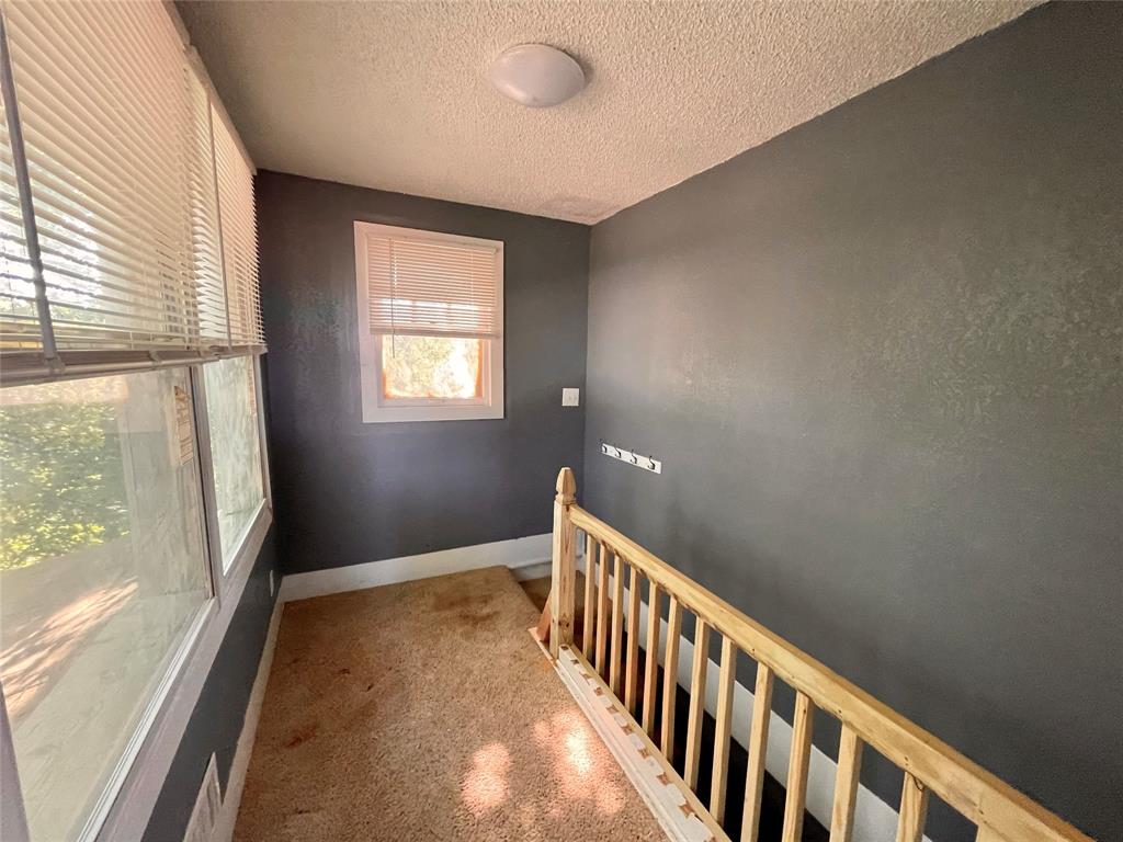 217 Mockingbird Lane Property Photo 12