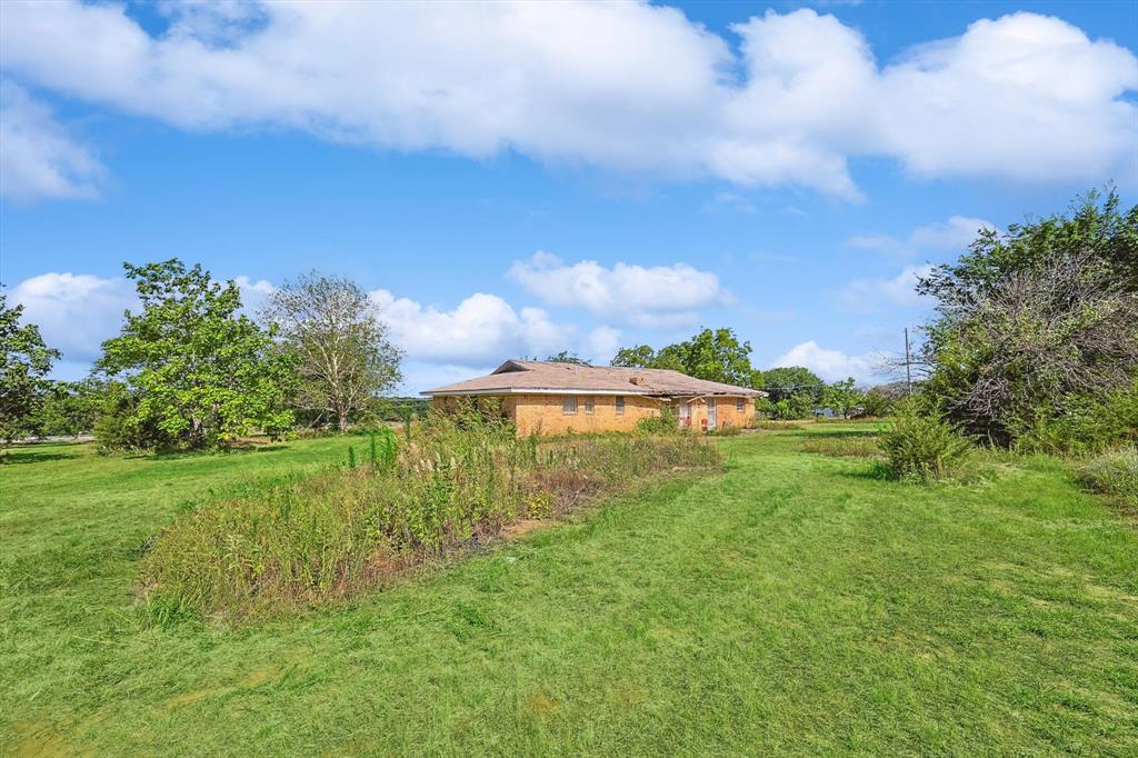 3331 Jay Bird Lane Property Photo 6