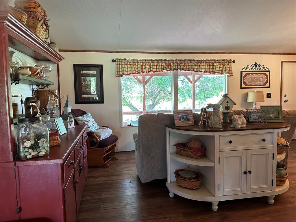 3200 Fm 590 Property Photo 6