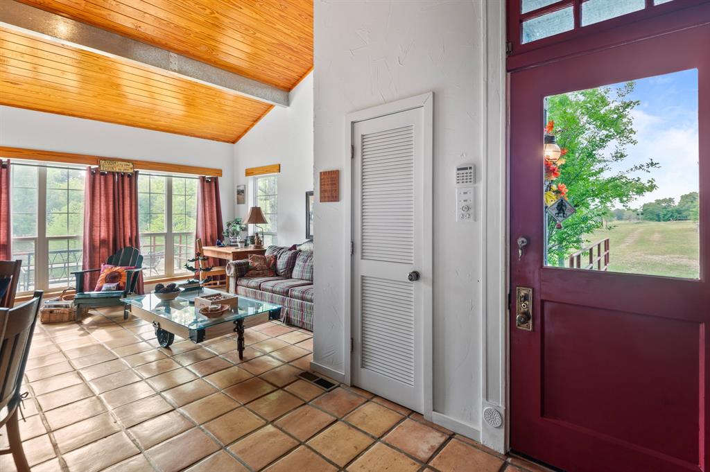 16602 Tx-19 Property Photo 23