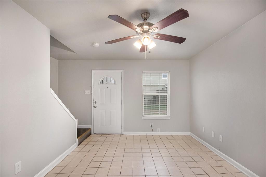 4936 Flamingo Road Property Photo 6