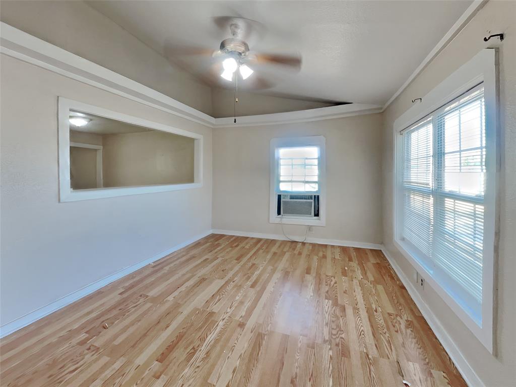 5412 David Strickland Road Property Photo 2