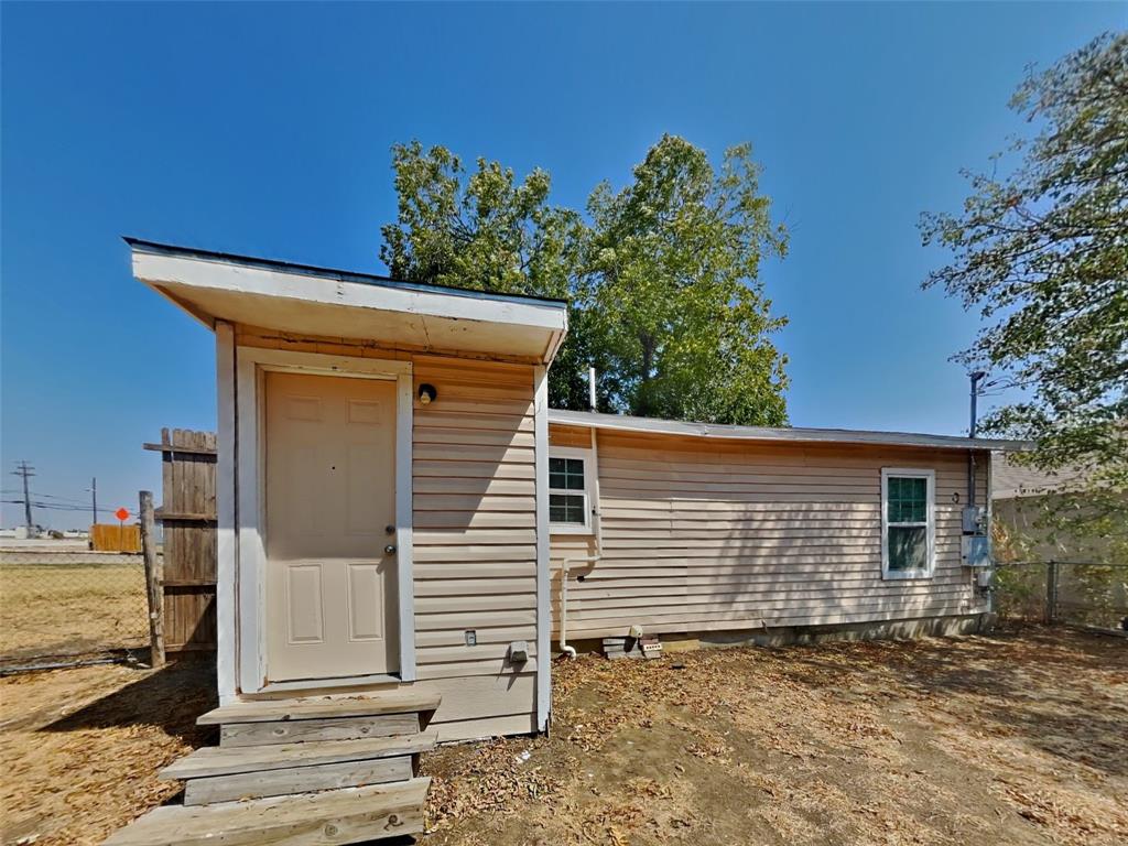 5412 David Strickland Road Property Photo 11