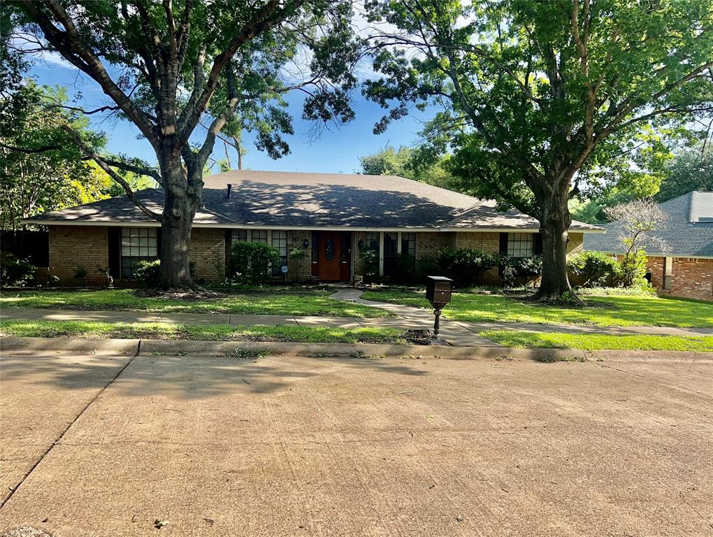 141 Palmer Circle Property Photo 1