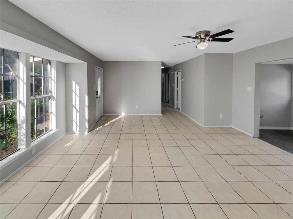4800 Sugar Tree Court Property Photo 10
