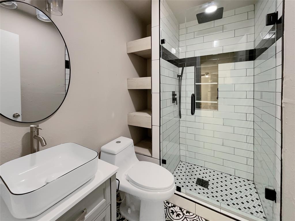 4800 Sugar Tree Court Property Photo 15