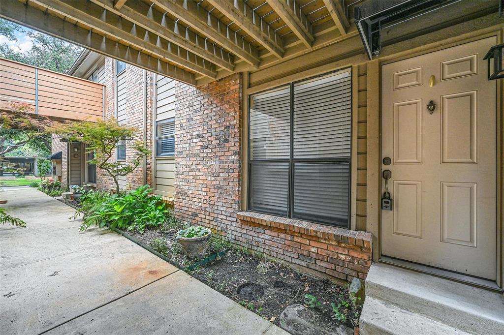 4047 Herschel Avenue 12 Units Total Property Photo 7