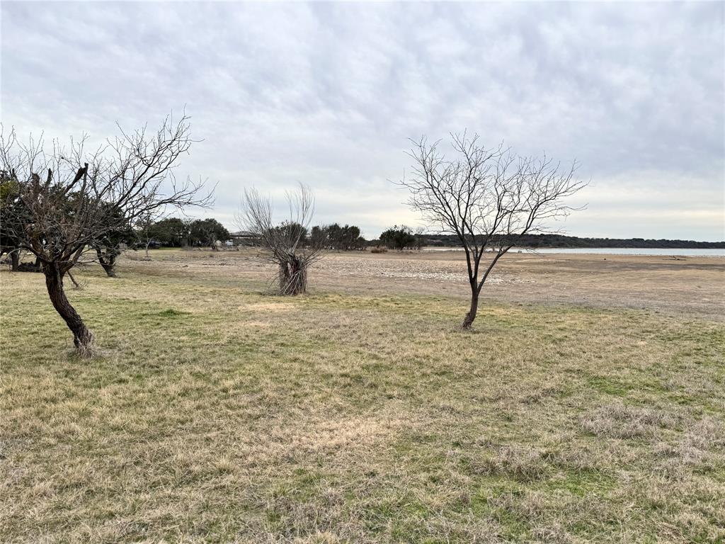 154 Lake Front Circle Property Photo 14