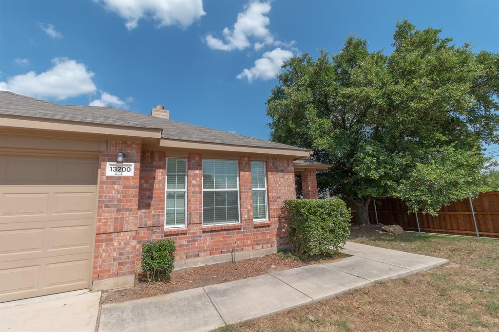 13200 Ragged Spur Court Property Photo 3