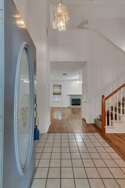 1904 Avonia Drive Property Photo 3