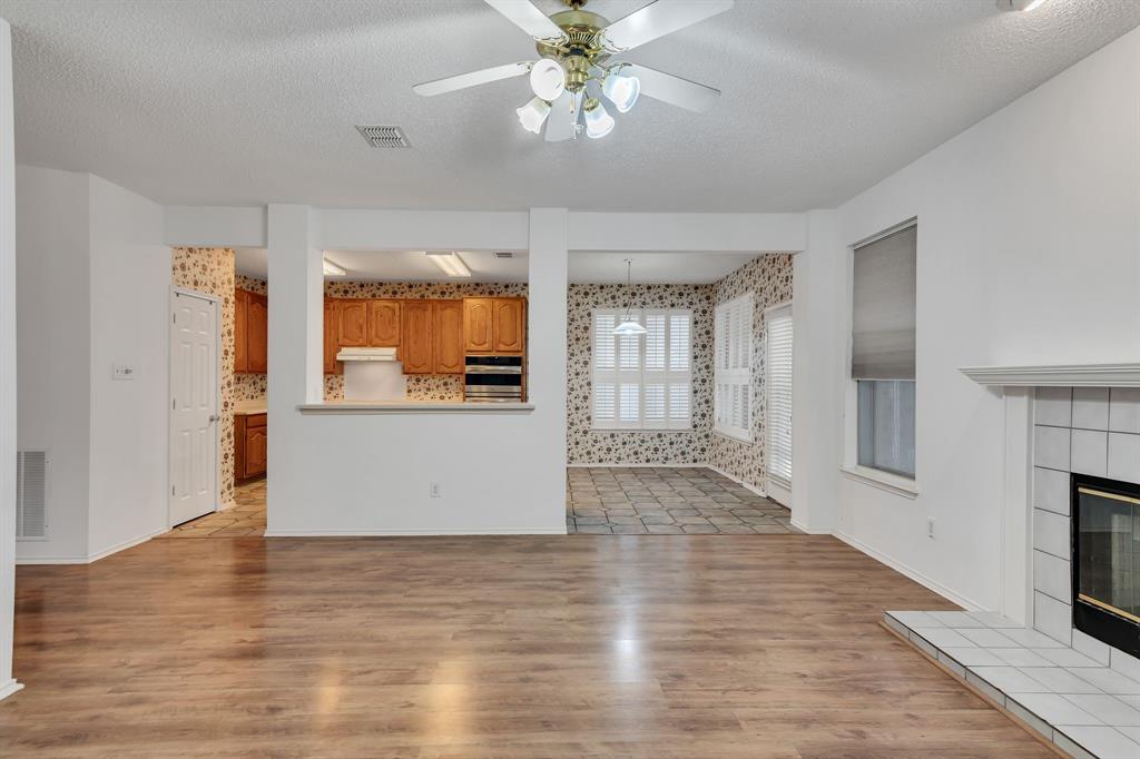 1904 Avonia Drive Property Photo 7