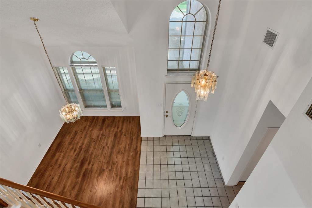 1904 Avonia Drive Property Photo 10