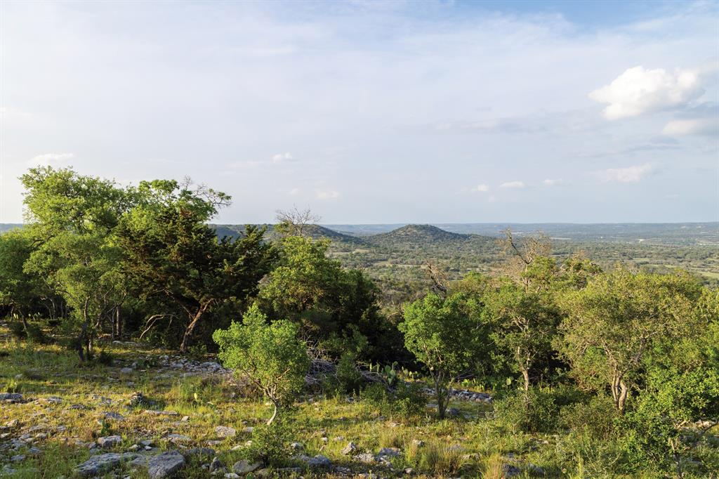 223 Flat Rock Creek Road Property Photo 2