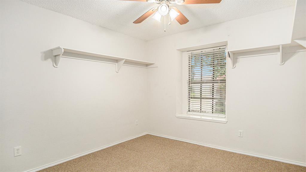 6908 Bentley Avenue Property Photo 5