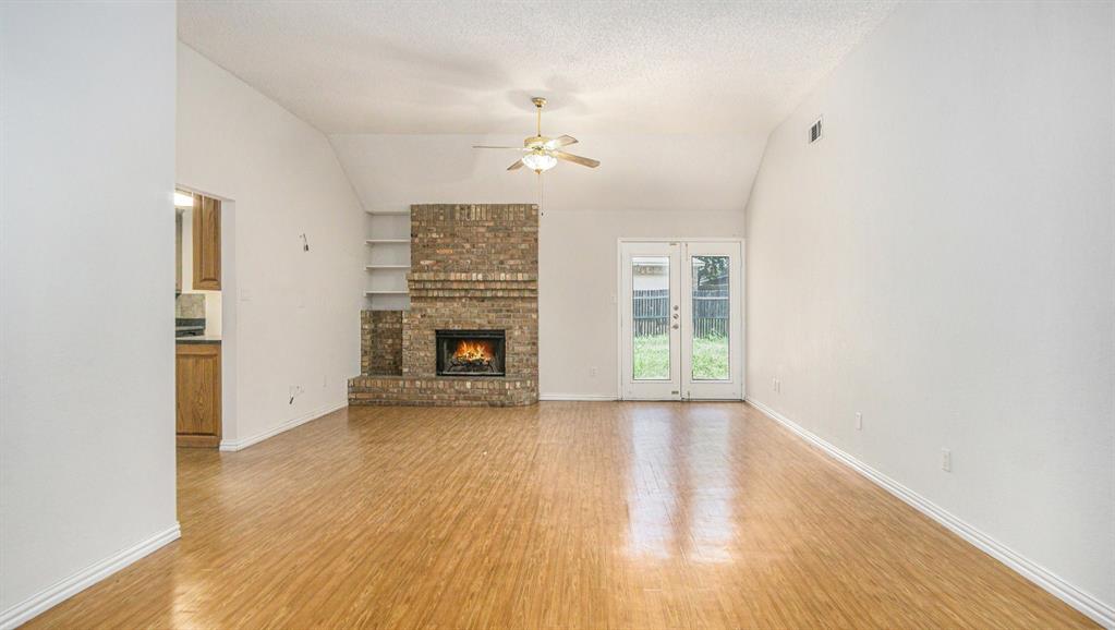 6908 Bentley Avenue Property Photo 8