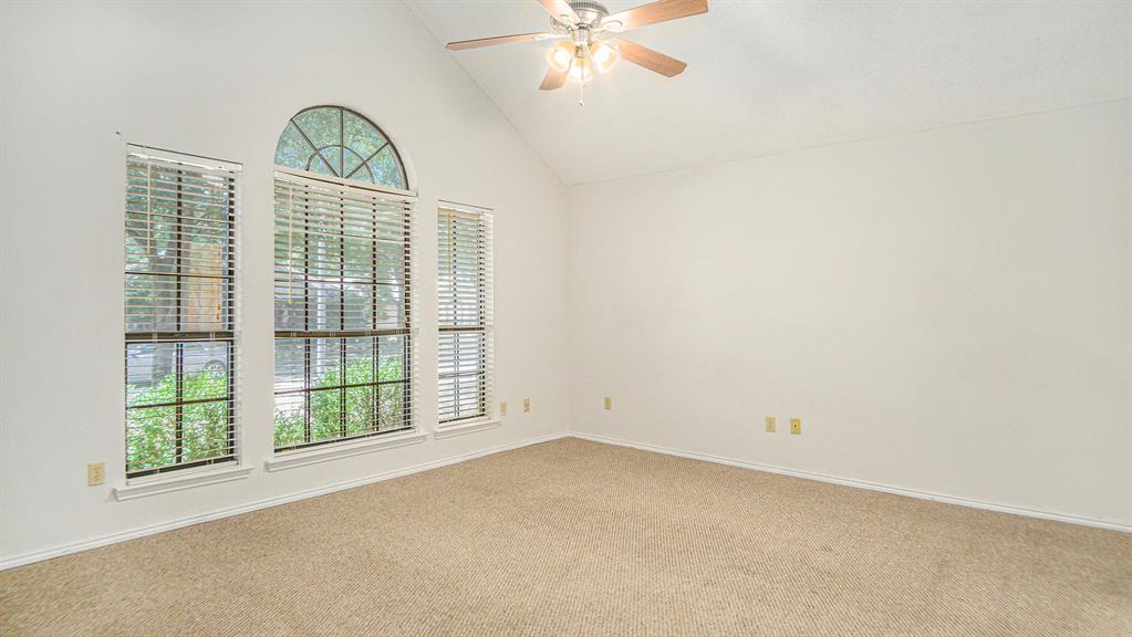 6908 Bentley Avenue Property Photo 19