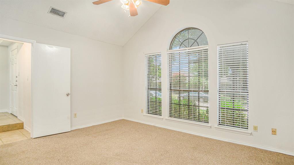 6908 Bentley Avenue Property Photo 20