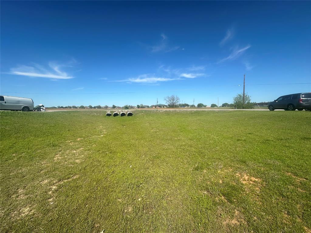 2918 James Road Property Photo 2