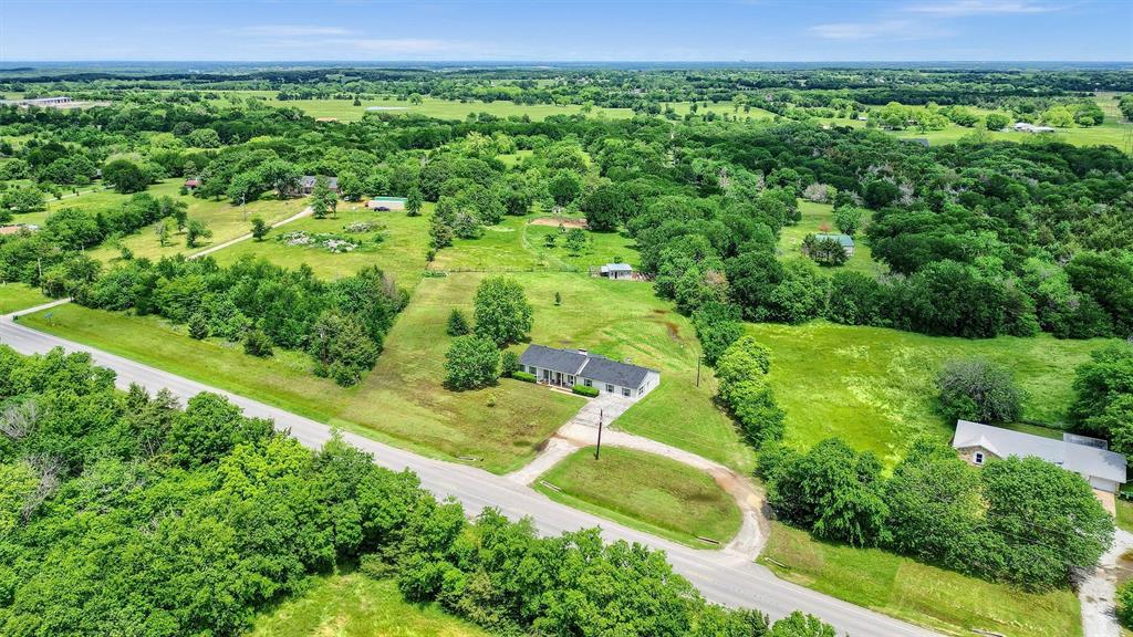 1685 Fm 1753 Property Photo 2