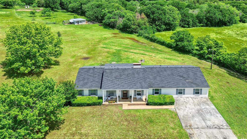 1685 Fm 1753 Property Photo 4