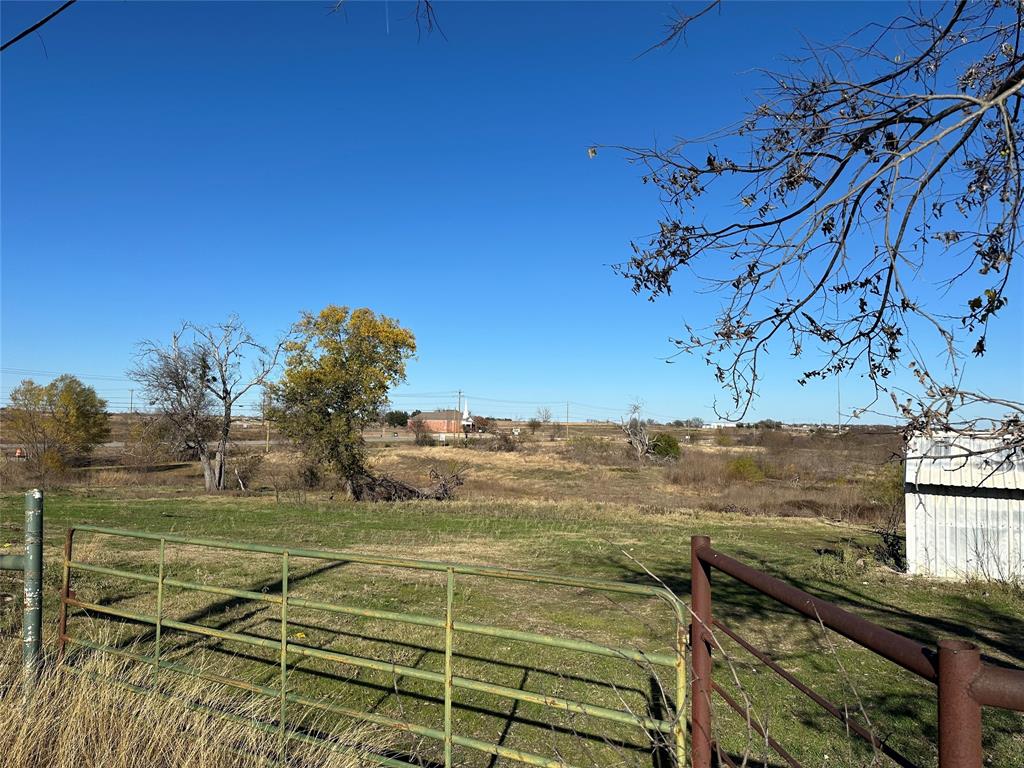 3517 County Road 1224 Property Photo 1
