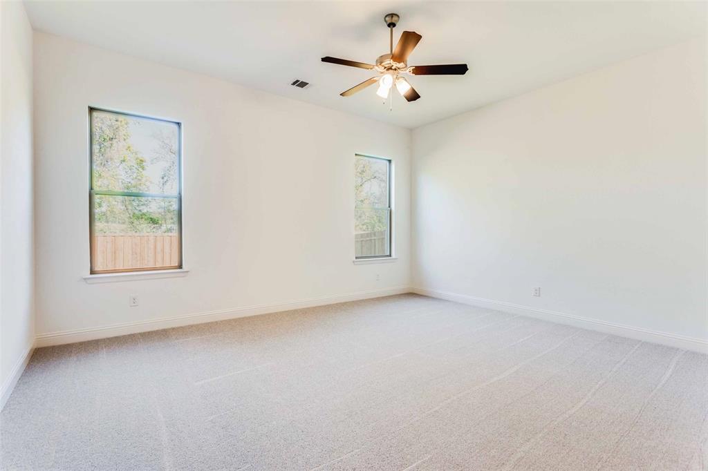 820 Mallard Drive Property Photo 12