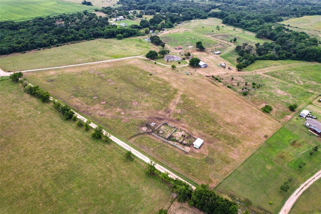 1145 Hill County Road 1458 Property Photo 1