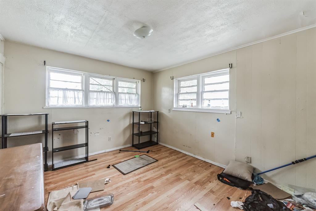 3731 College Avenue Property Photo 14