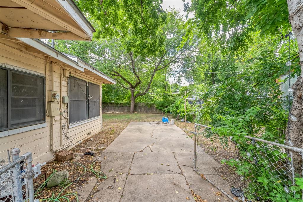 3731 College Avenue Property Photo 18