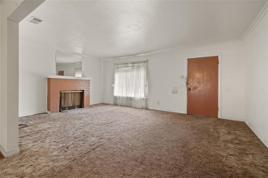 2715 Crest Avenue Property Photo 12