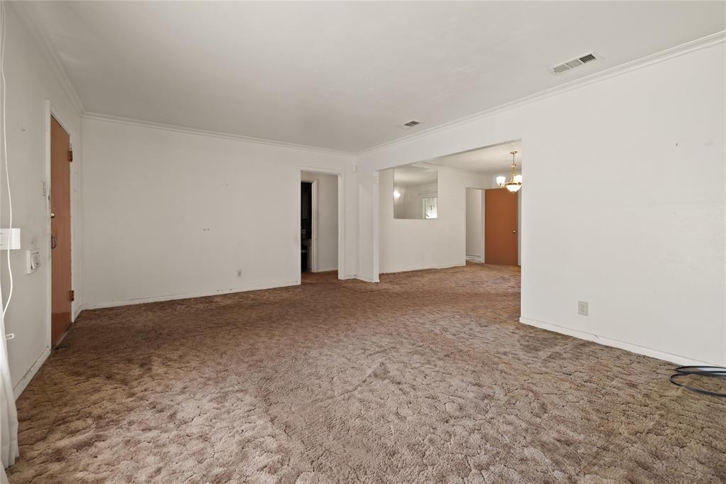 2715 Crest Avenue Property Photo 14