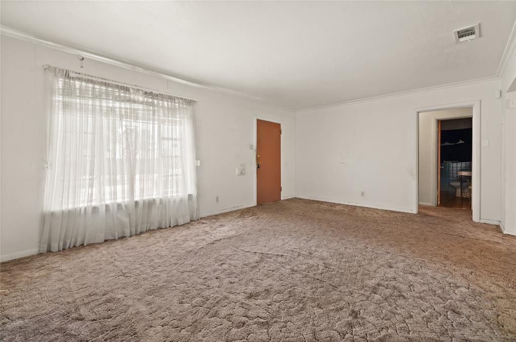 2715 Crest Avenue Property Photo 15