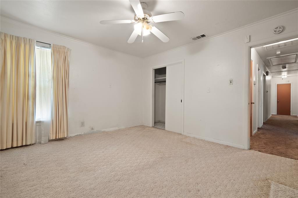 2715 Crest Avenue Property Photo 24