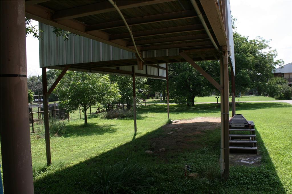 430 Rio Road Property Photo 13