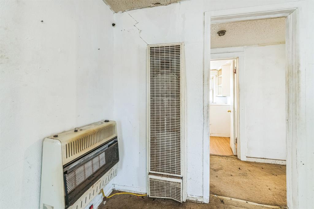 2117 Andrew Avenue Property Photo 29