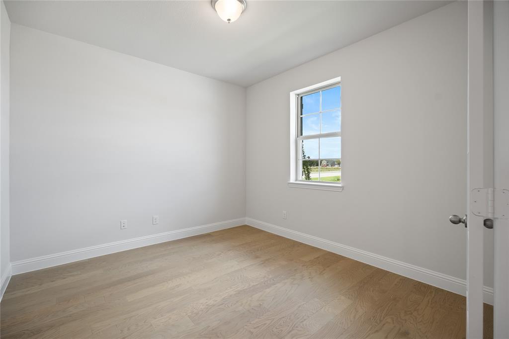 1505 Rushpea Drive Property Photo 12