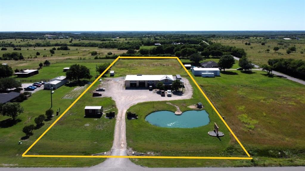 2077 N State Hwy 78 Property Photo 3