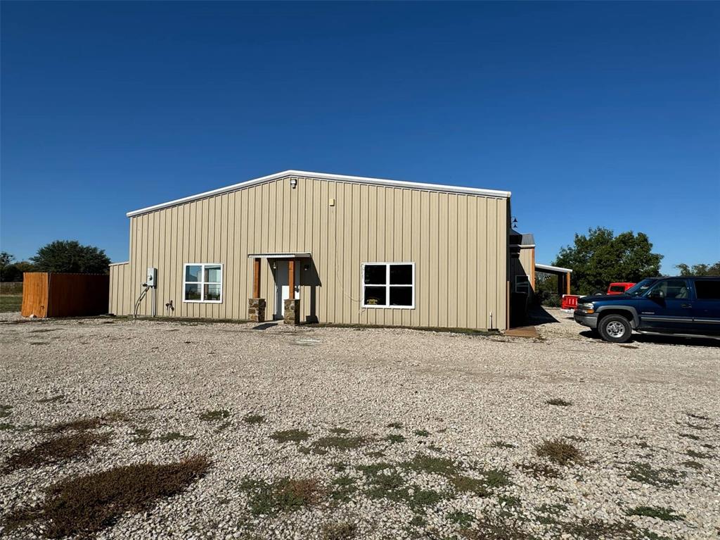 2077 N State Hwy 78 Property Photo 6